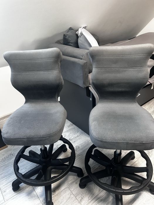 Krzesło fotel biurkowe/ obrotowe czarno - szare Meblik