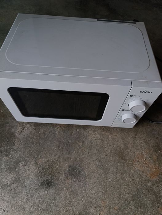 Microondas marca orima