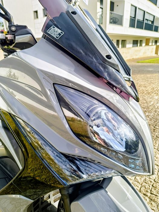 KYMCO XCiting Como nova