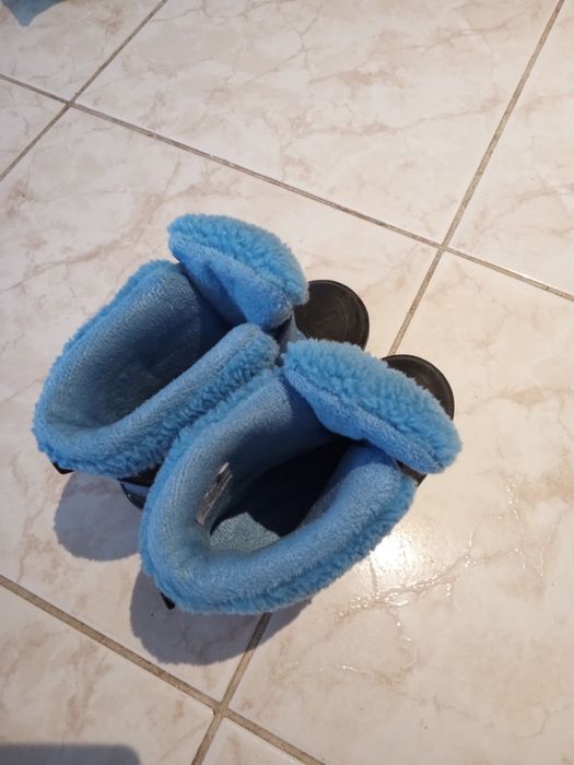 Sprzedam śniegowce dla chłopca