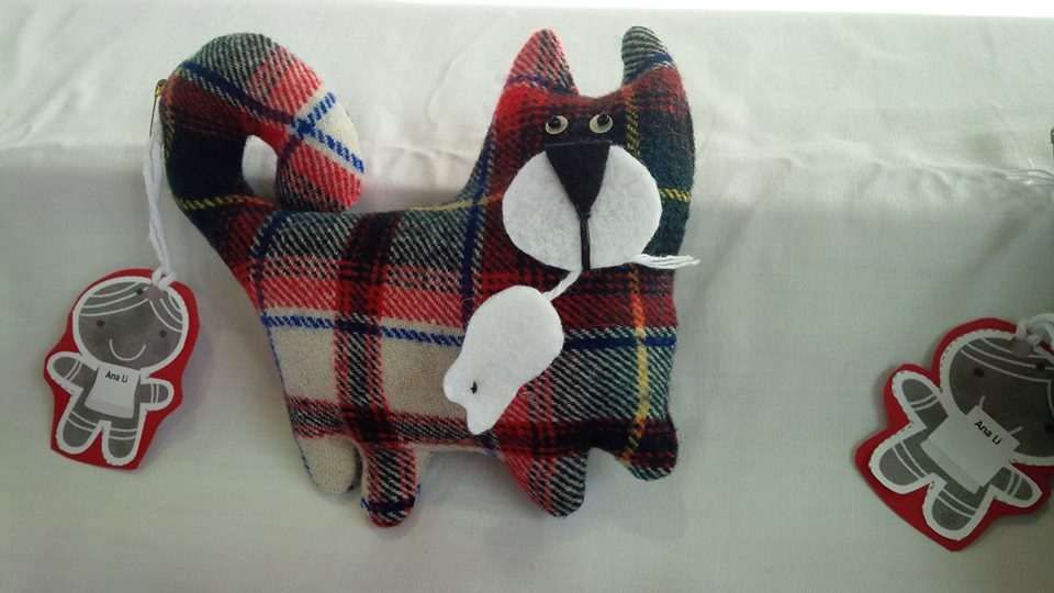 Gatos artesanato em tecido