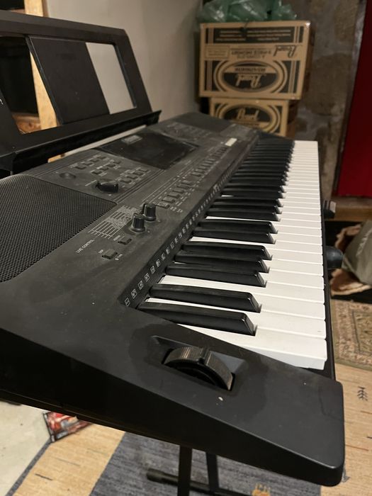 Teclado Yamaha PSR 453