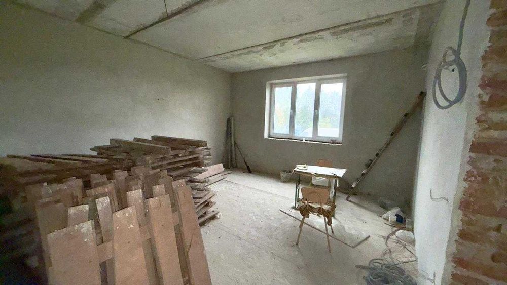 Продається будинок з ділянкою в с. Хриплин (7)