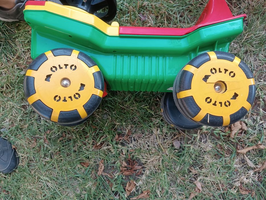 Carrinho de brincar com mala