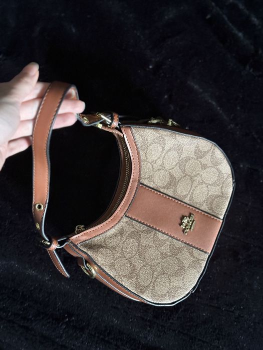 Сумка коуч багет на плече coach new york