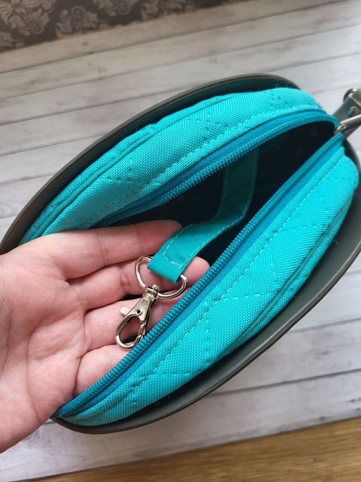 Obag moon light volcano brush