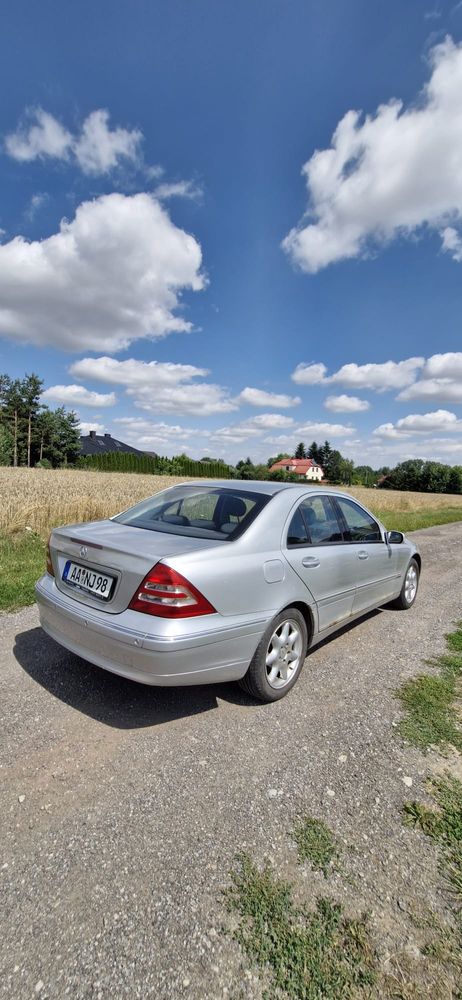 Mercedes-Benz Klasa C 200 Kompressor Elegance