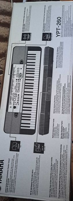Używany Keyboard yamaha ypt-260