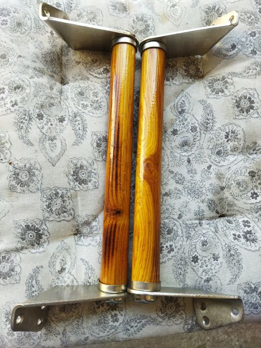 Продам; ручки дверные большие( для учреждений)