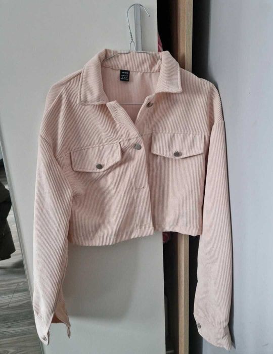 Prążkowana kurtaka damska