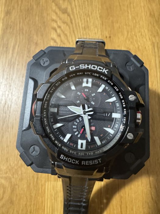 Casio gw-a 1000 solarny radiowy