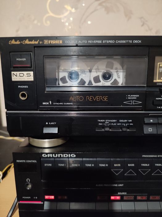 Кассетная дека fisher CR-W915.