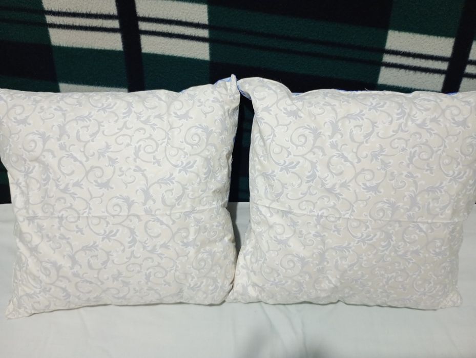 Okazja Zestaw Dwóch Połpuchowych Jaśkow Szyte Recznie