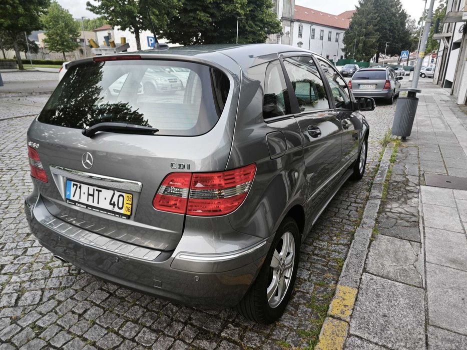 Mercedes B180 CDI 2009 121k-km em óptimo estado