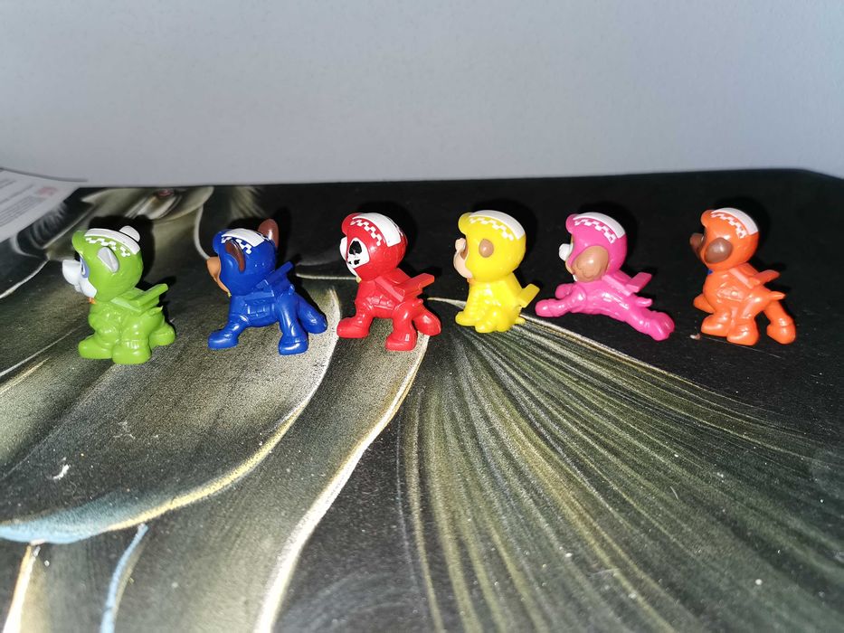 Figurki psi patrol, motorowe pieski, wyścigowe komplet