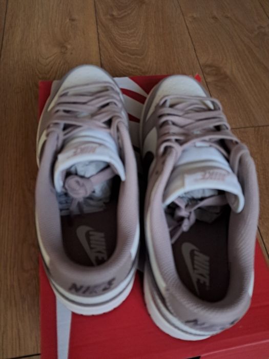 Nike Dunk Low r. 40.5