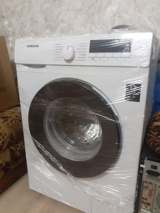 Продам пральну машинку Samsung