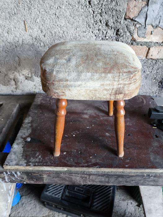 Sprzedam taboret vintage