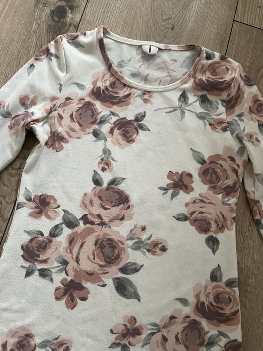 Sweter * sweterek * kwiaty * róże * S 36