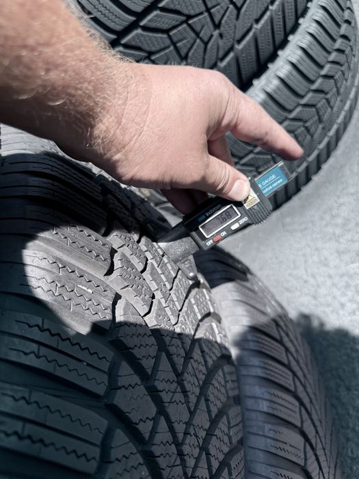 235 55 18 Bridgestone Blizzak LM005 90% 2024 Шини Зима