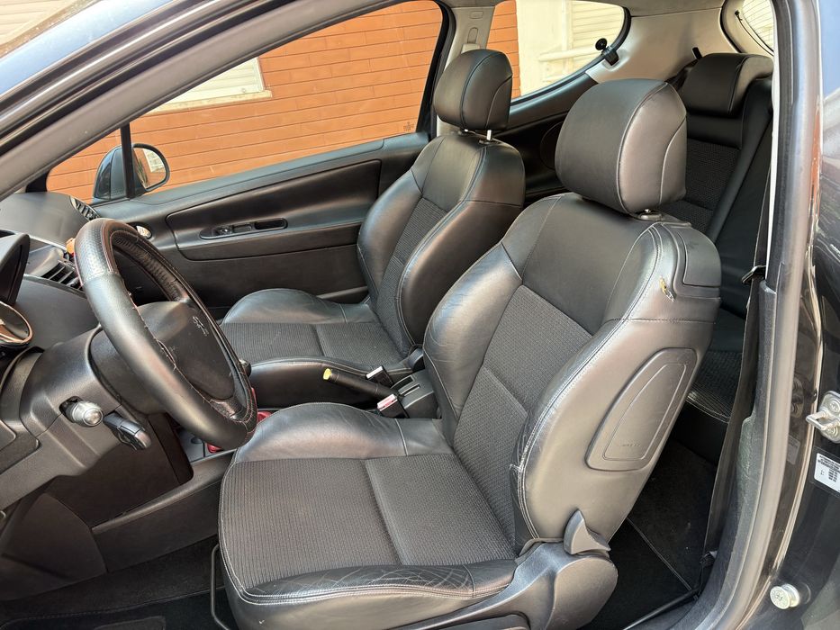 Peugeot 207 — fotografia 5