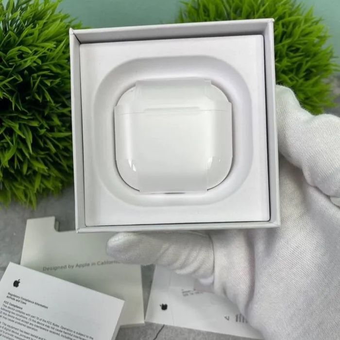 Nowe Airpods 4 - grawancji