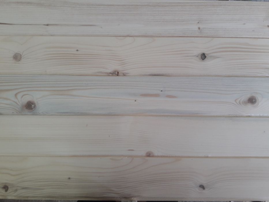 Boazeria podbitka szerokość 9cm, grubość 1.5cm deska elewacyjna