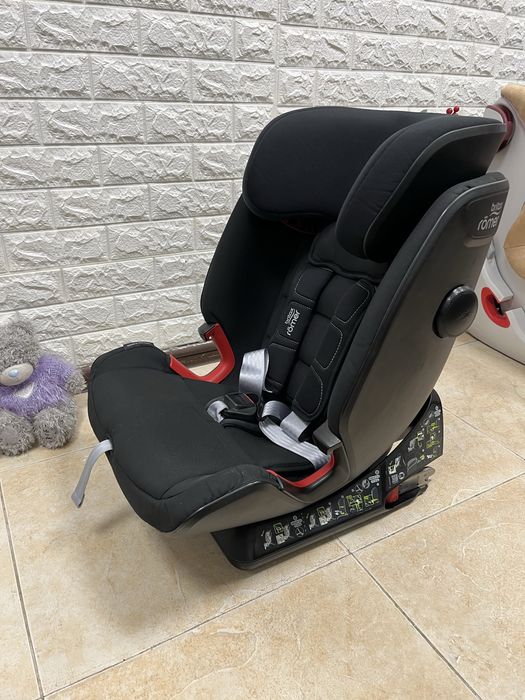 Автокрісло Britax Romer ADVANSAFIX 4R Група 1/2/3 (9-36кг)