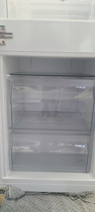 Frigorífico de encastre IKEA modelo rakall