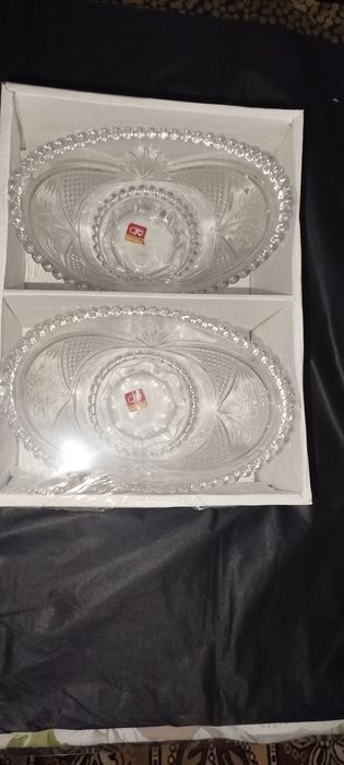 Продам вазы хрустальные. Лодочки.