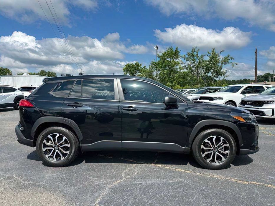Toyota Corolla Cross hyb      2023