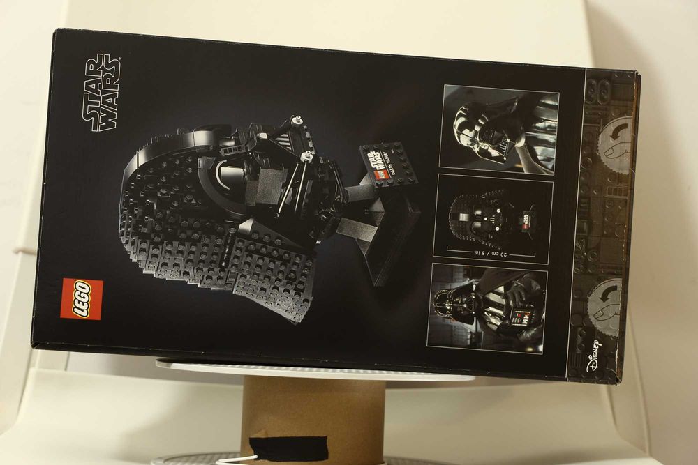 LEGO Star Wars 75304 Capacete Darth Vader