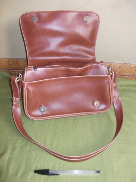 Mala castanha / Brown bag - Bershka