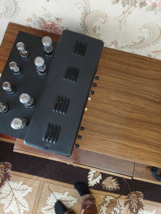 Ламповий підсилювач 8 ламп 2x30 W Двотактний підсилювач