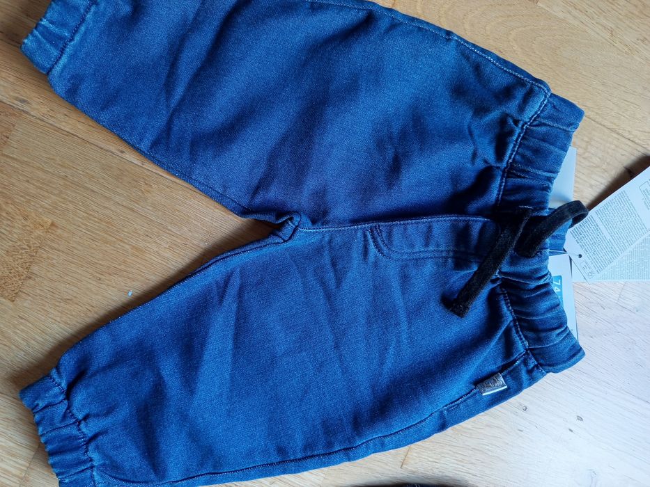 Nowe spodnie jeans chłopięce 74 cm