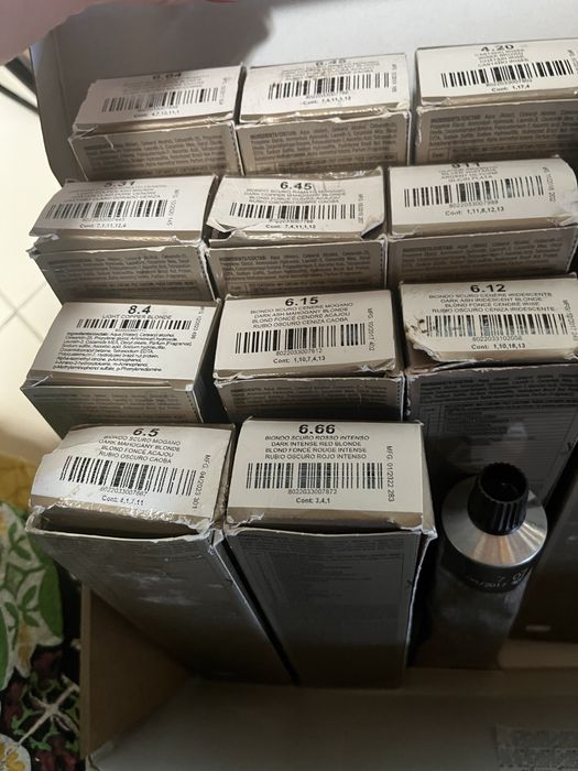 Coloracoes nunca usadas cada 3€