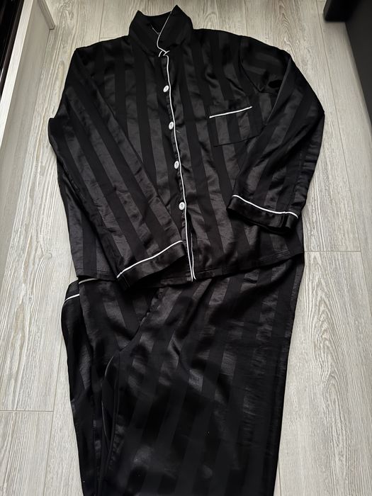 Піжама жіноча чорна