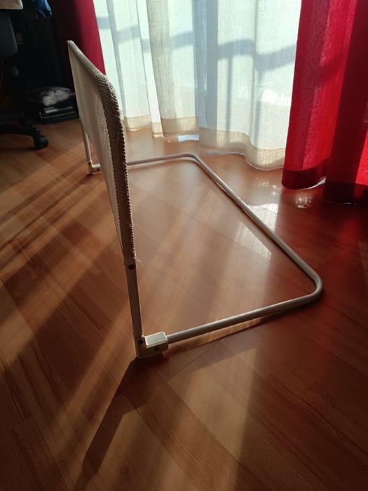 Barreira de segurança para cama