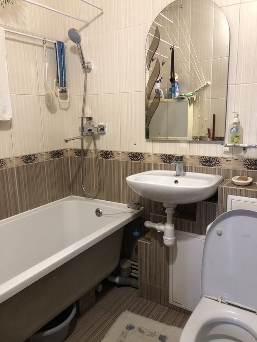 Продам 2-х кімнатну квартиру з автономним опалення