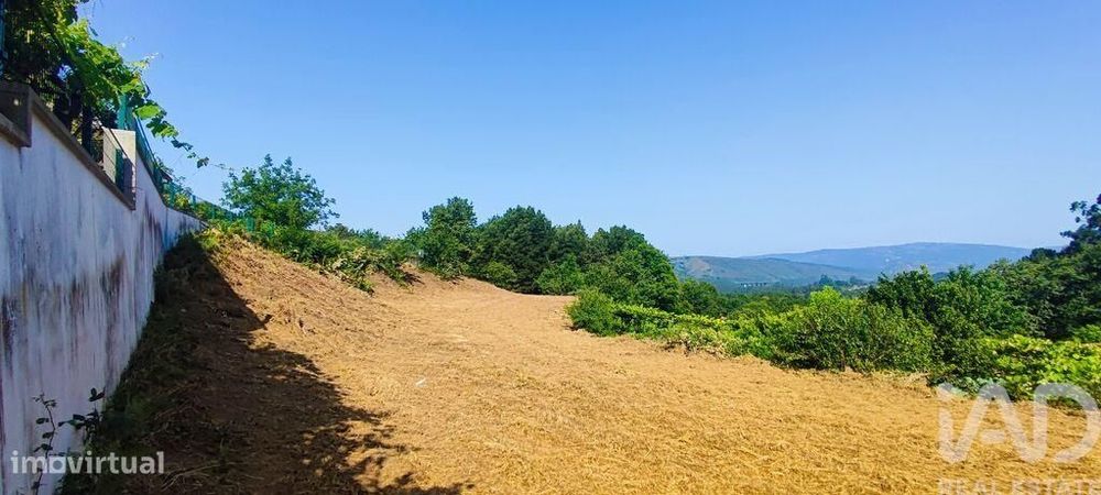 Terreno em Romarigães