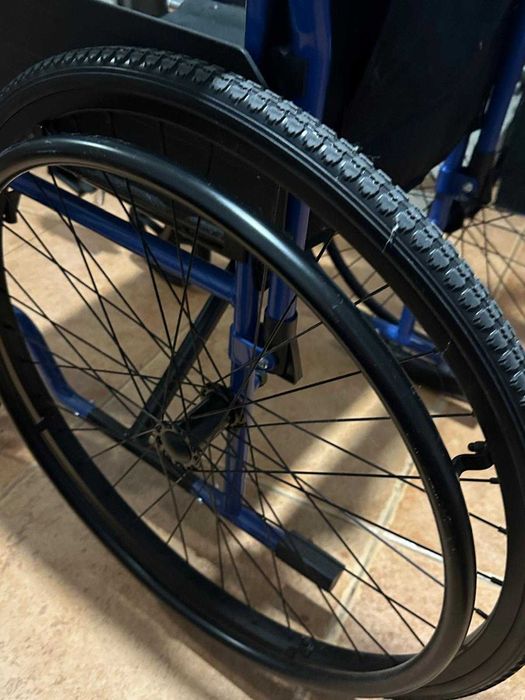 Cadeira de Rodas Dobrável