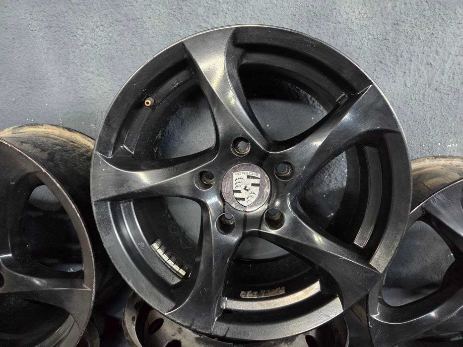 Диски різноширокі 5x130 R17 7.5-9J Et47-52 Dia72.6 Porsche BS122