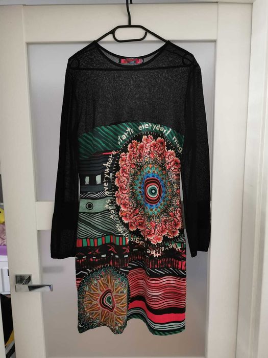 Sukienka Desigual Rozmiar: 40/42