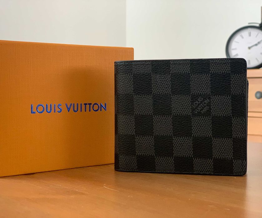 Carteira LV (Louis Vuitton)