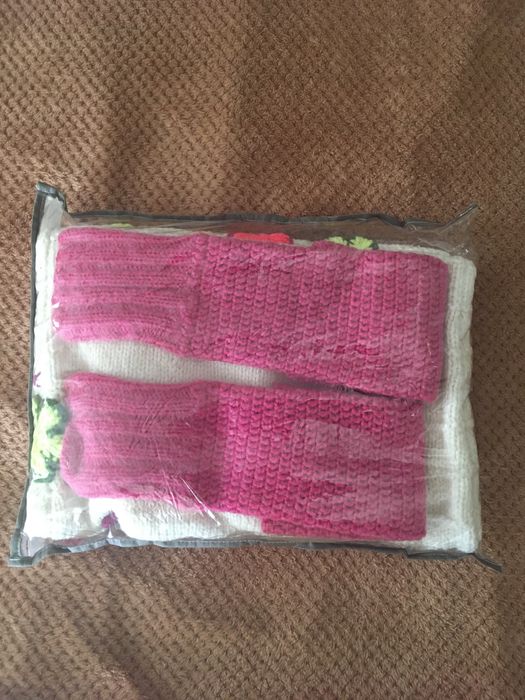 Женское вязаное платье