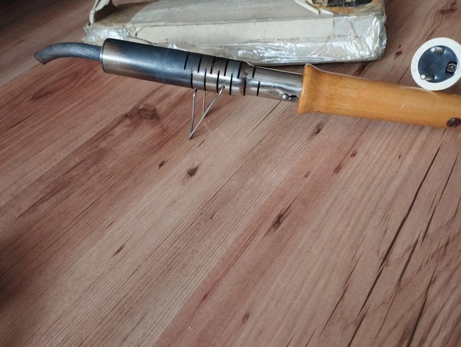 Lutownica elektryczna