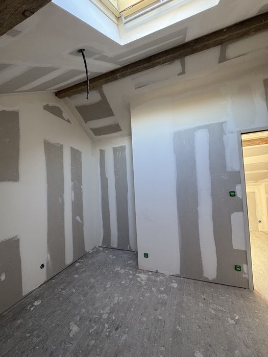 Montagem de pladur e barramento