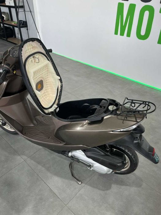 Скутер Honda Dio AF68 Cesta