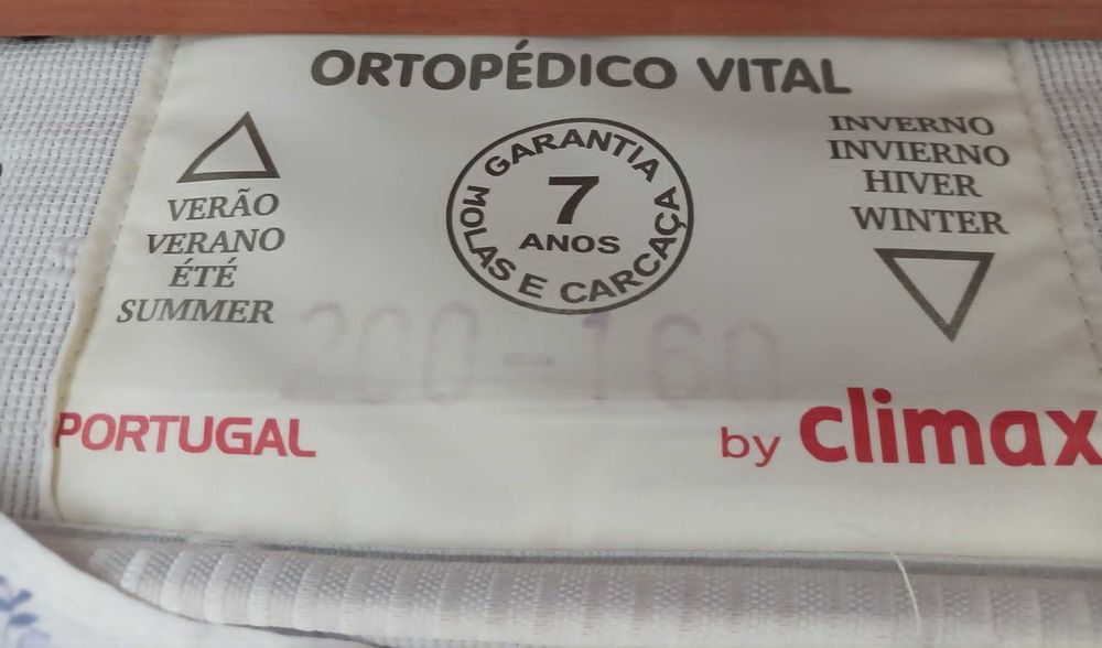 Vendo mobília de Quarto de casal