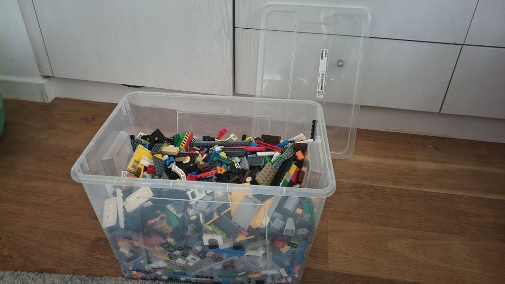 Pudełko klocków LEGO